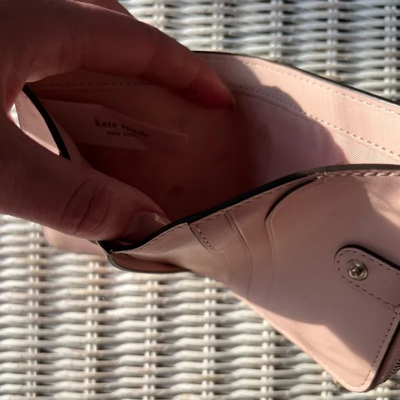 Kate Spade wallet - Picture 3 of 5